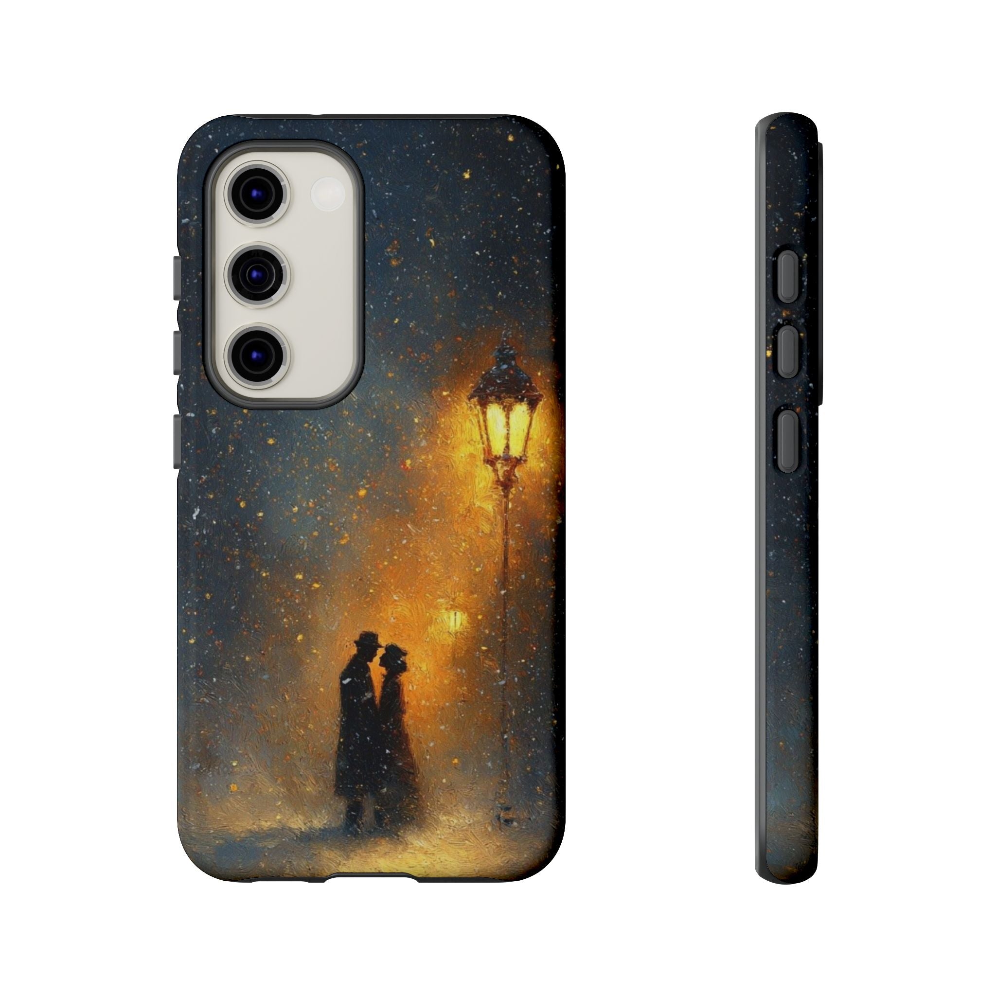Romantic Snowy Street Phone Case — Vintage Couple Under Lamplight🌓🌙