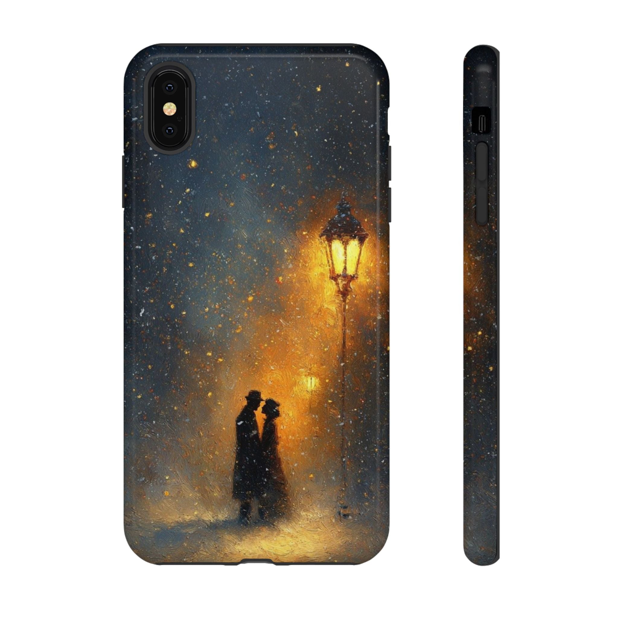 Romantic Snowy Street Phone Case — Vintage Couple Under Lamplight🌓🌙