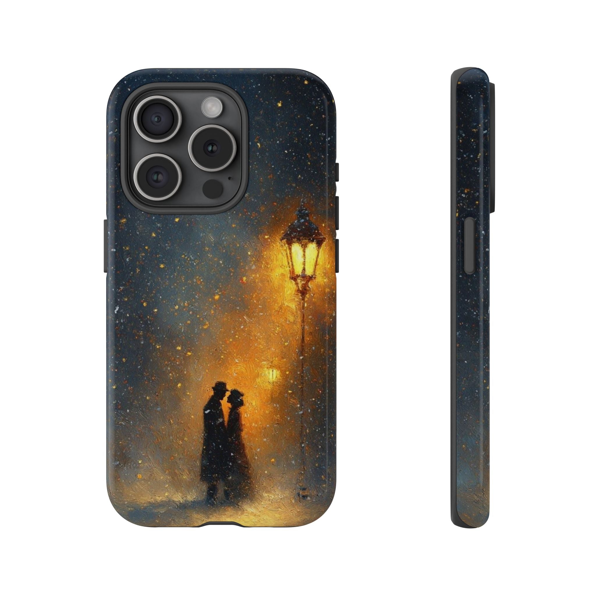 Romantic Snowy Street Phone Case — Vintage Couple Under Lamplight🌓🌙