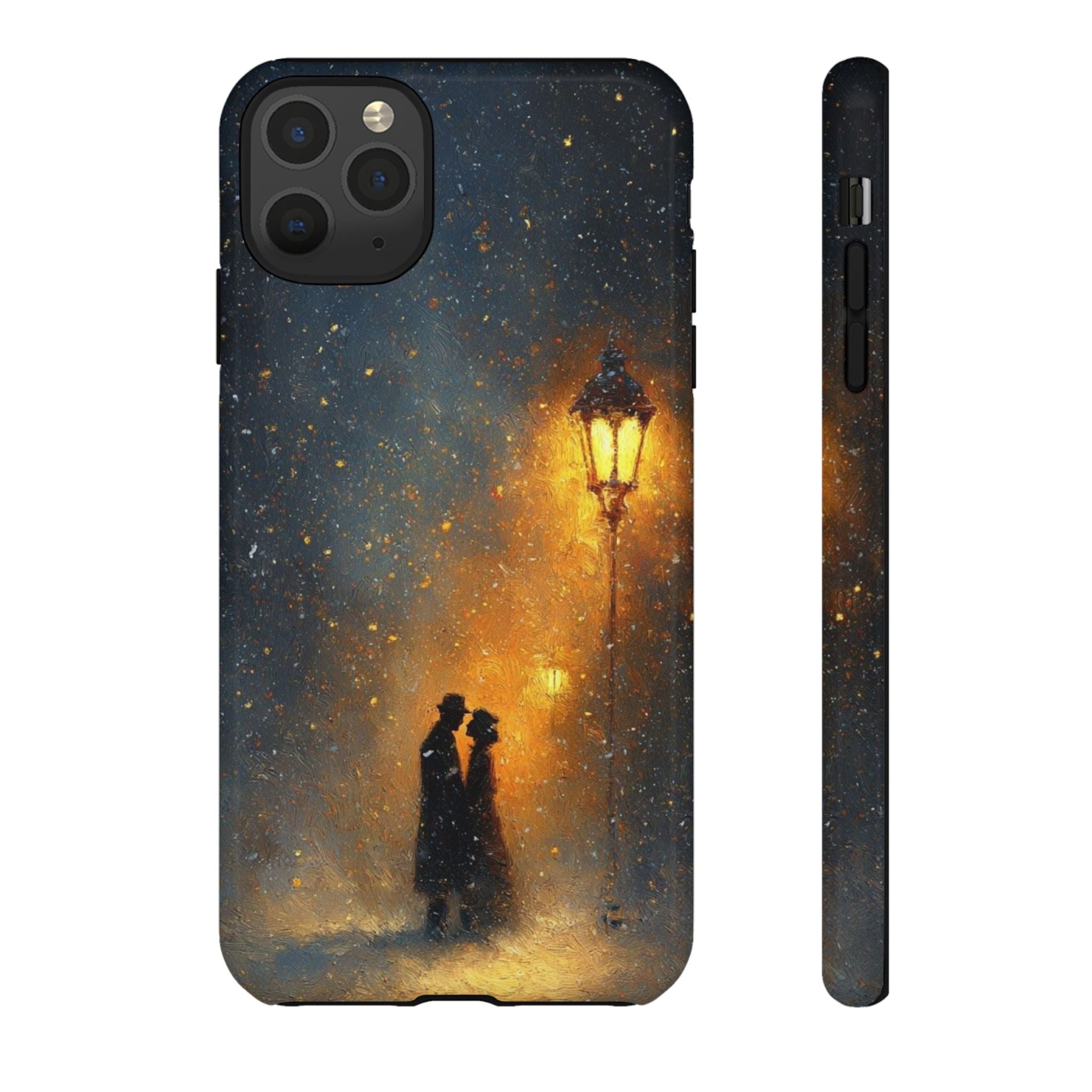Romantic Snowy Street Phone Case — Vintage Couple Under Lamplight🌓🌙